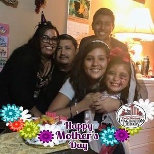 Meet your Posher, Adri-jose